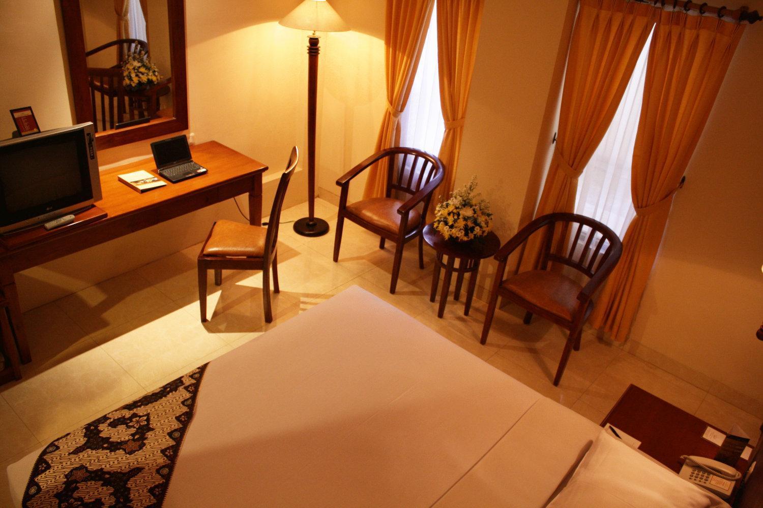 Hotel Baron Indah Solo Εξωτερικό φωτογραφία