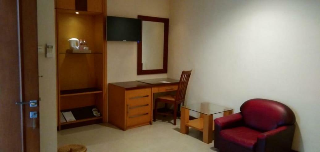 Hotel Baron Indah Solo Εξωτερικό φωτογραφία